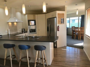Views and Location, Twizel